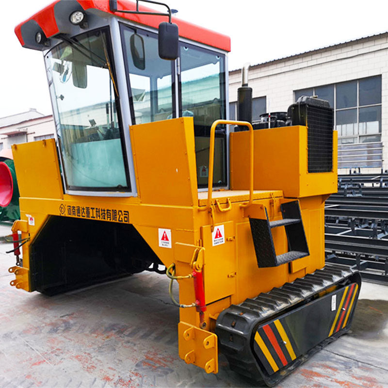 500-700 M3/H Windrow Turner تخمیر کمپوست تجهیزات نوع خزنده